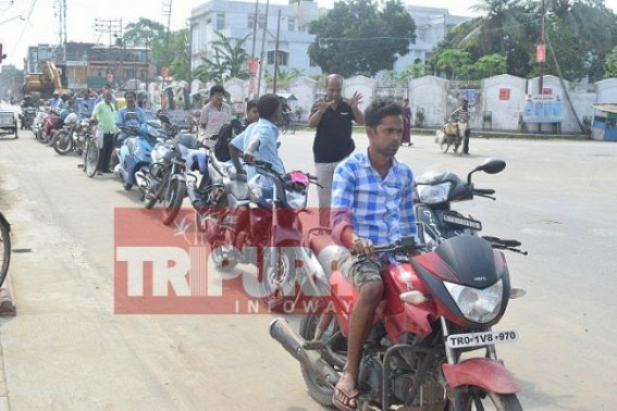Fuel Crisis, Cash Crisis : Dry Petrol pumps, ATMs haunting public across Tripura since 3 days Fuel Crisis, Cash Crisis : Dry Petrol pumps, ATMs haunting public across Tripura since 3 days